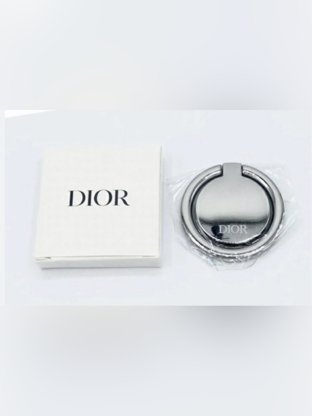 Dior Silver Metal Round Keyring Holder